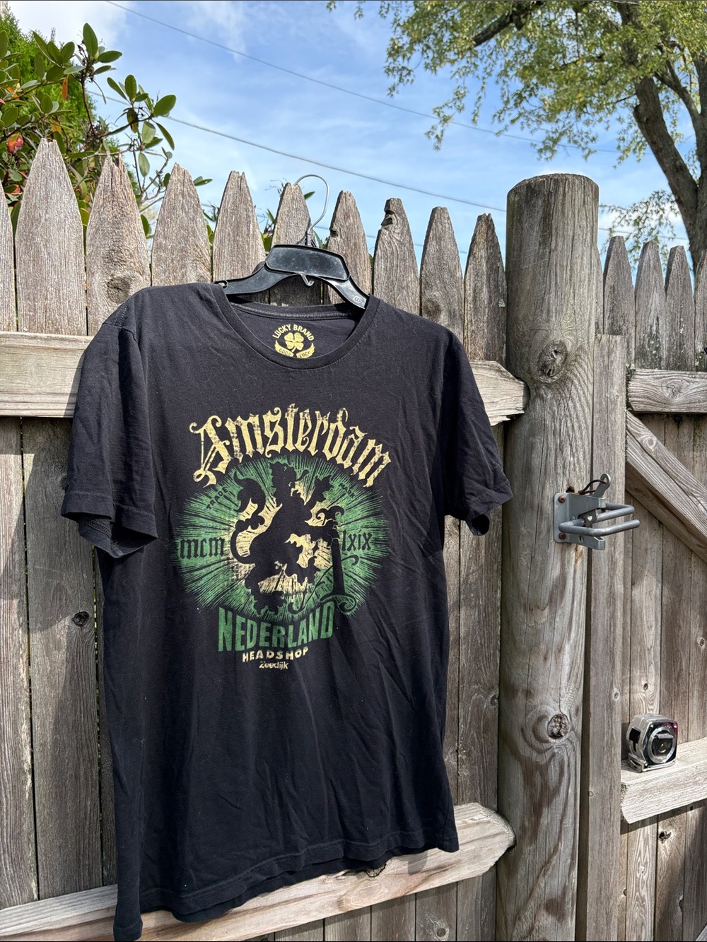 Lucky Brand medium cotton Amsterdam Nederland Head Shop tee!